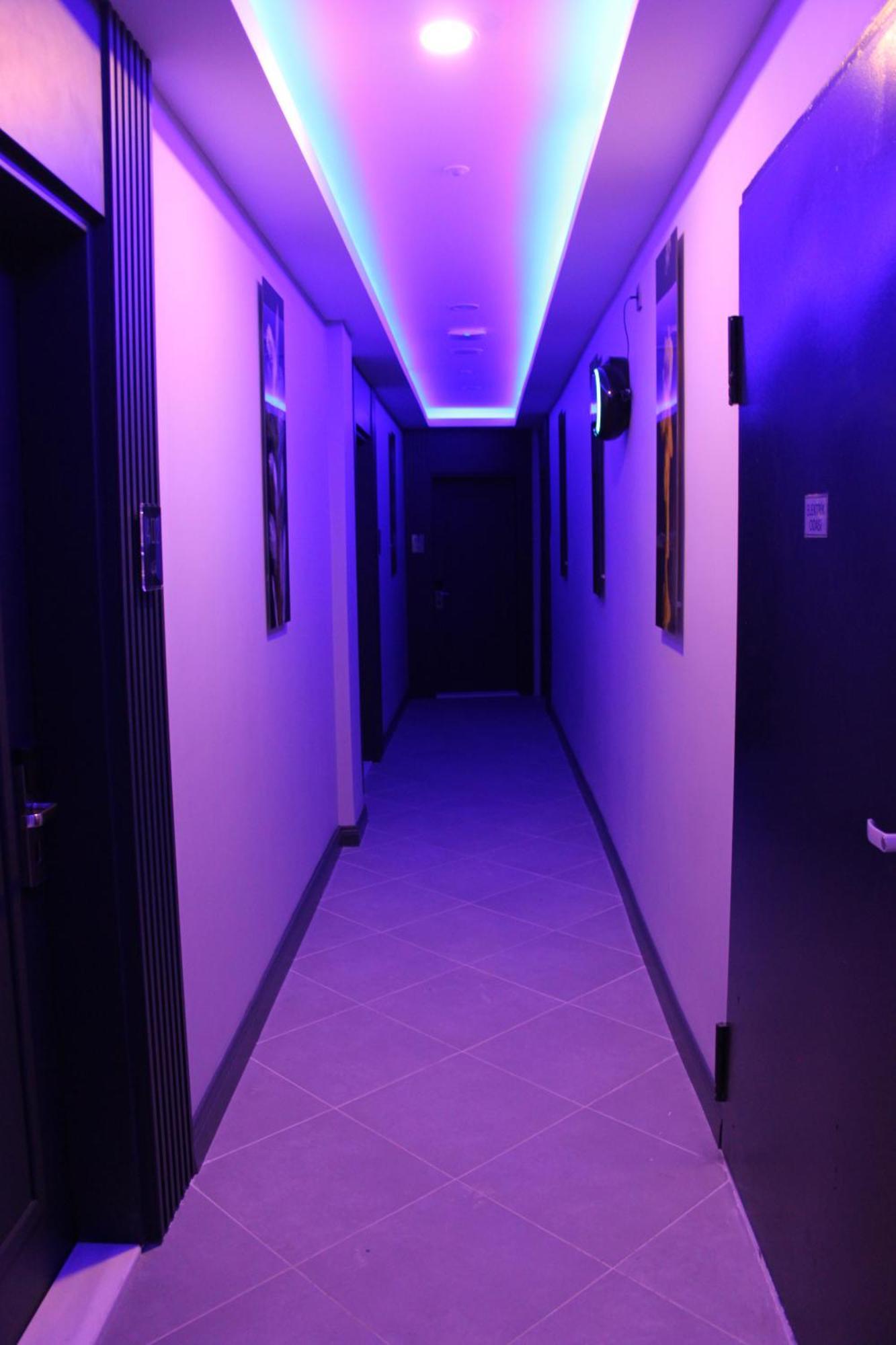216 Silver Otel 3*
