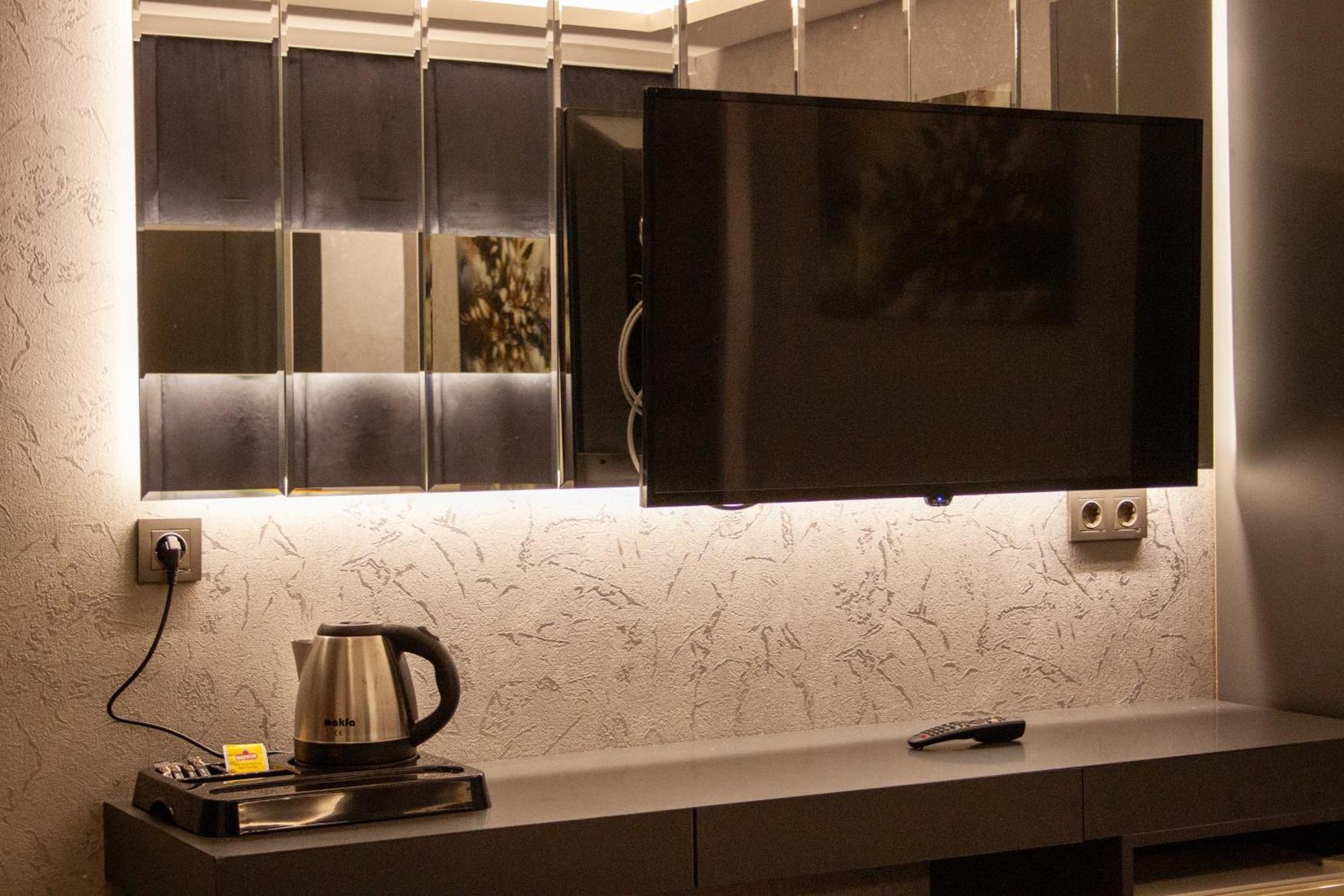 Otel 216 Silver